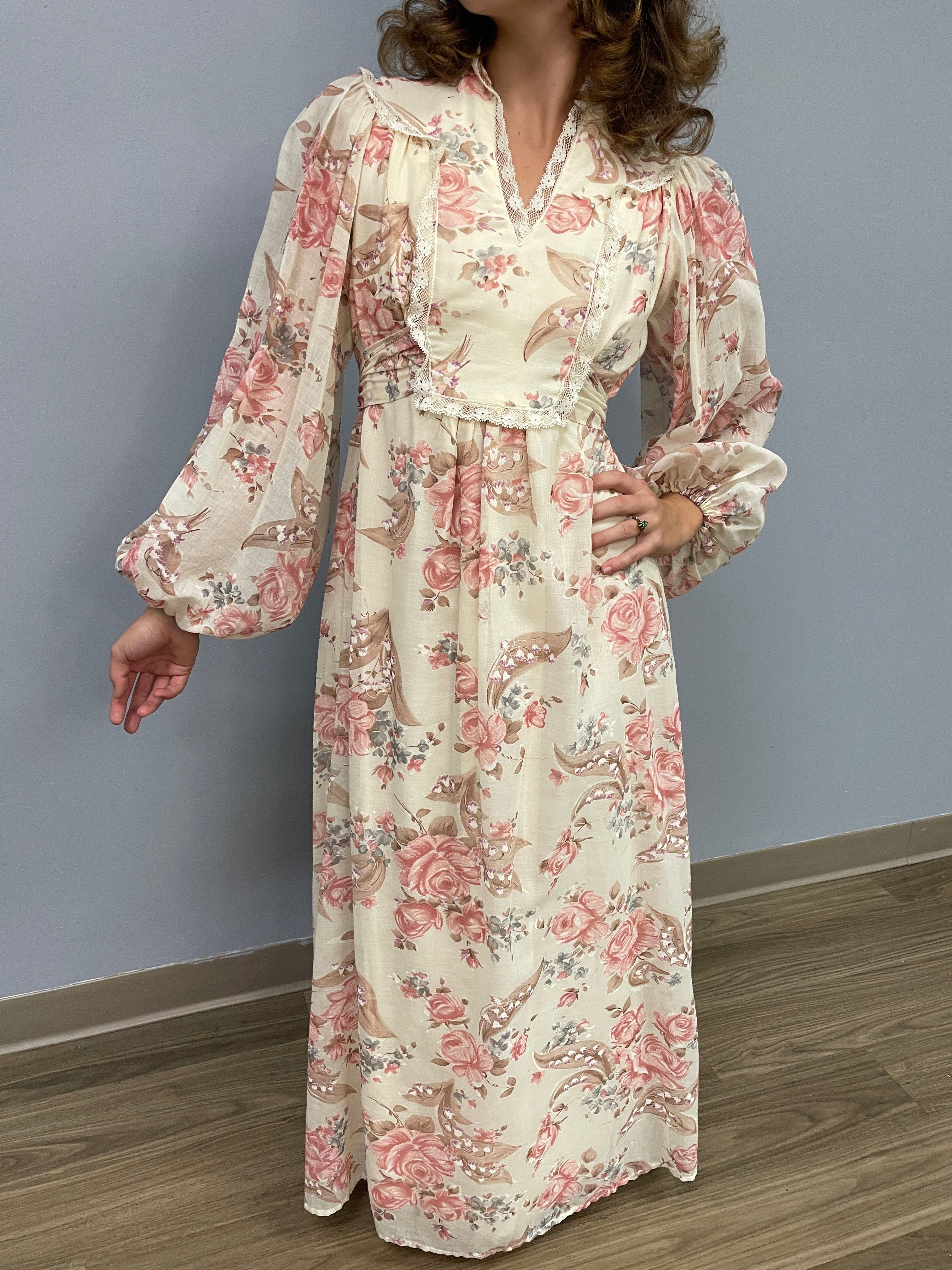 70s Floral Maxi Dress