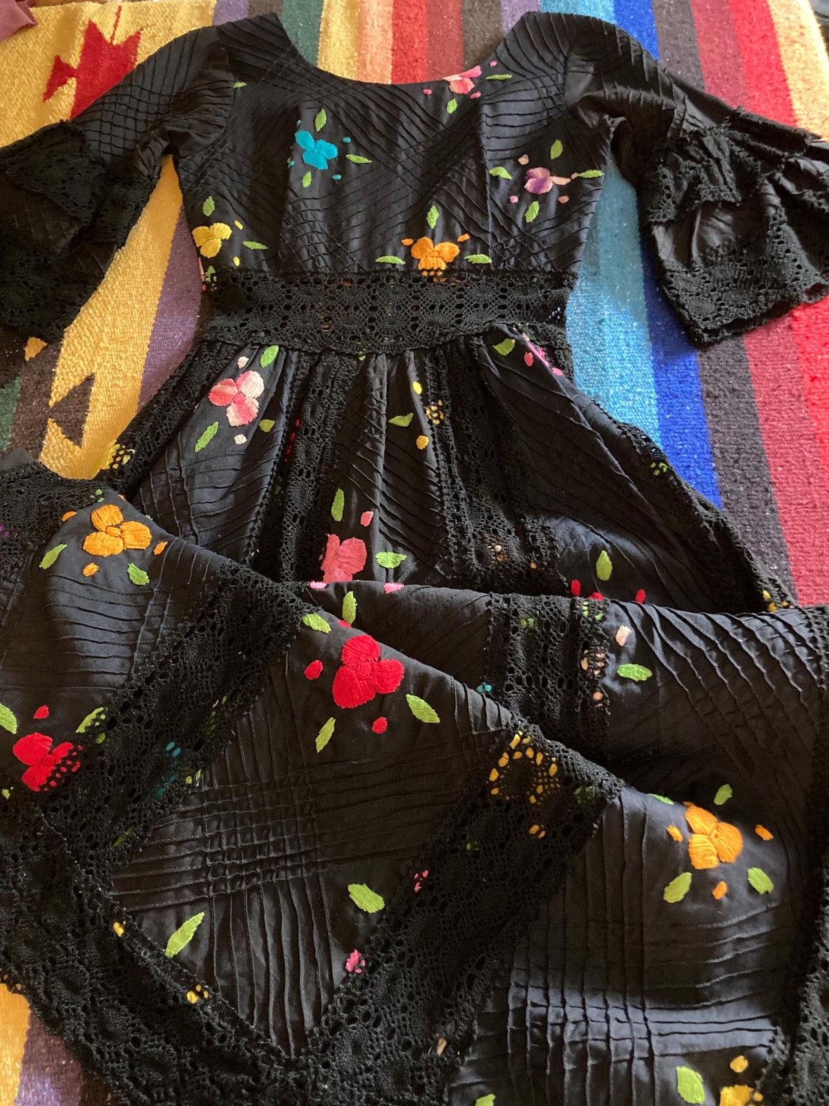 Vintage 70's Black Mexican Dress: Embroidered Pintuck Cotton, Size 4