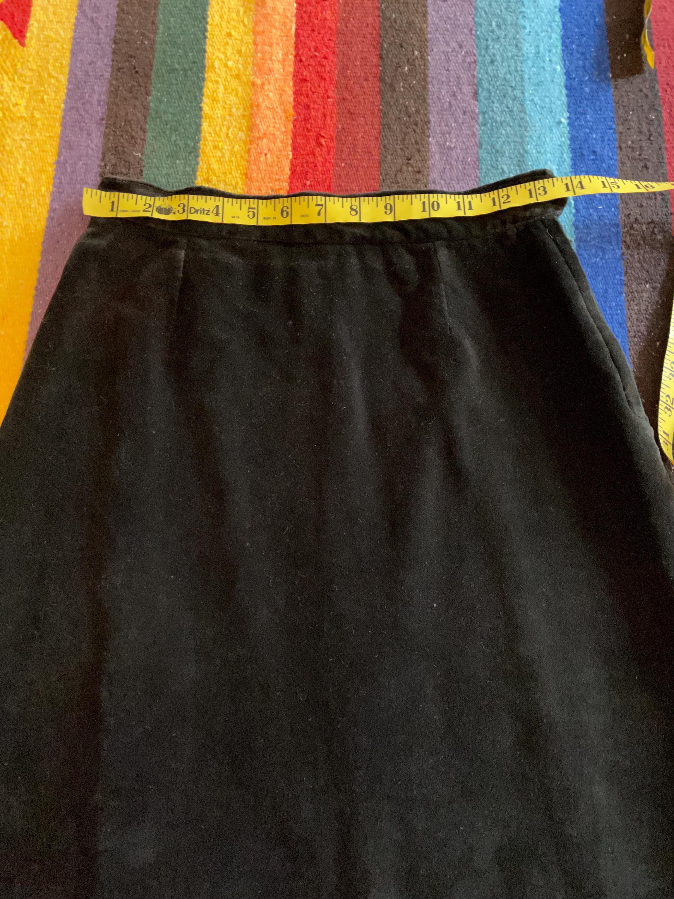 1970s Black Velvet Midi Skirt: Groovy Velveteen Plush Skirt, Size 6/8