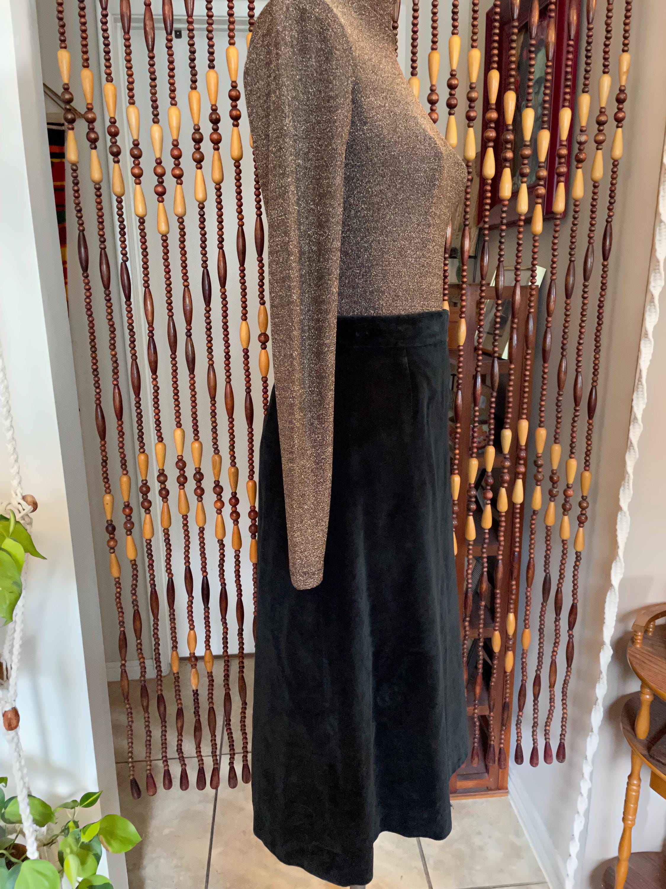 1970s Black Velvet Midi Skirt: Groovy Velveteen Plush Skirt, Size 6/8
