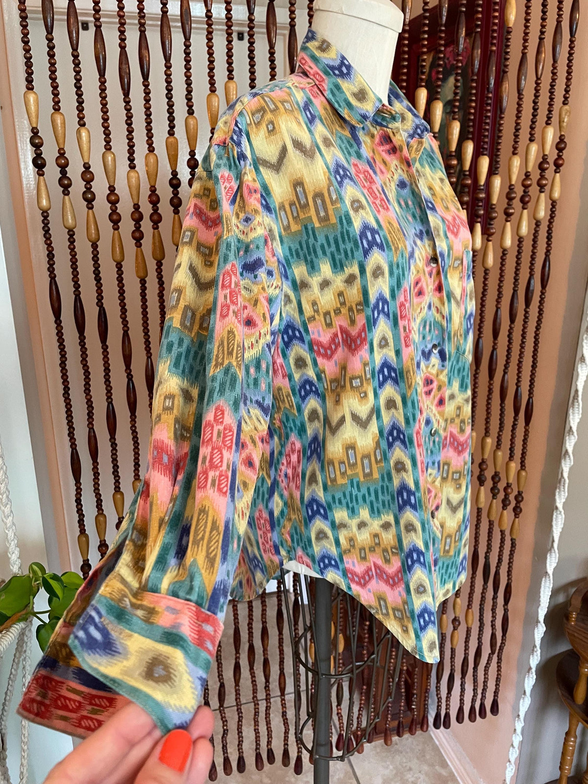 Vintage 80s Southwestern Cotton Blouse: Abstract Chevron Print, Size 8-10