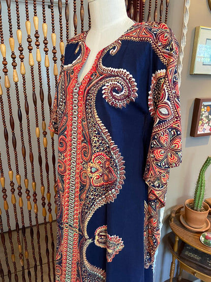 1970s Vintage Cotton Dashiki Maxi Dress: Boho Kaftan, Size 4-8