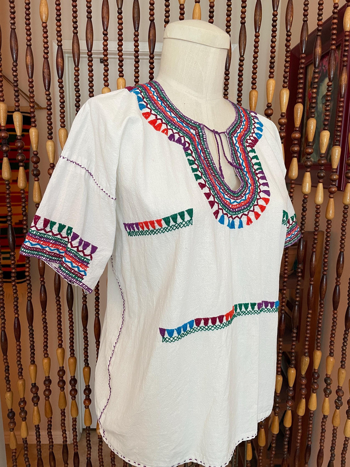 70s Embroidered Cotton Tunic Top: Vintage Boho Hippie Blouse, Size 4/6